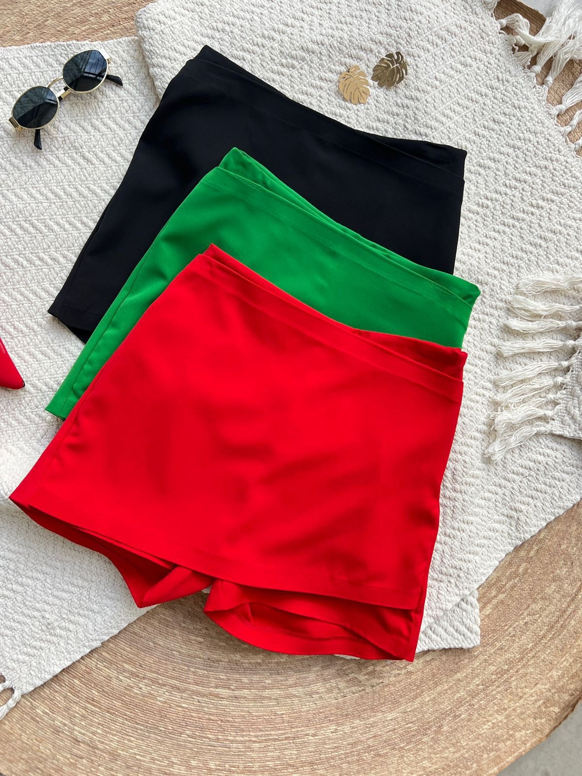 Falda short tela de vestir