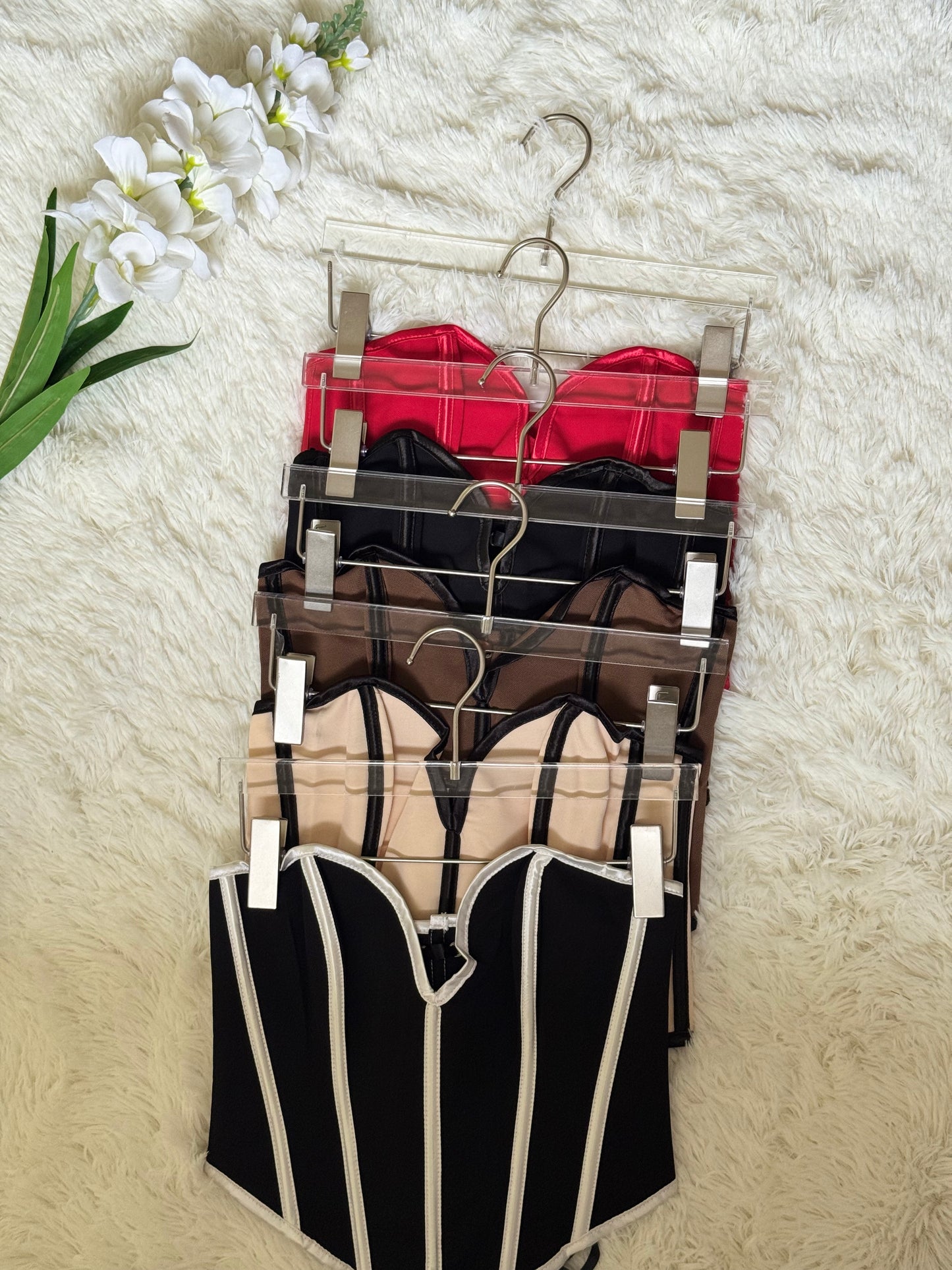 Corset con bordes