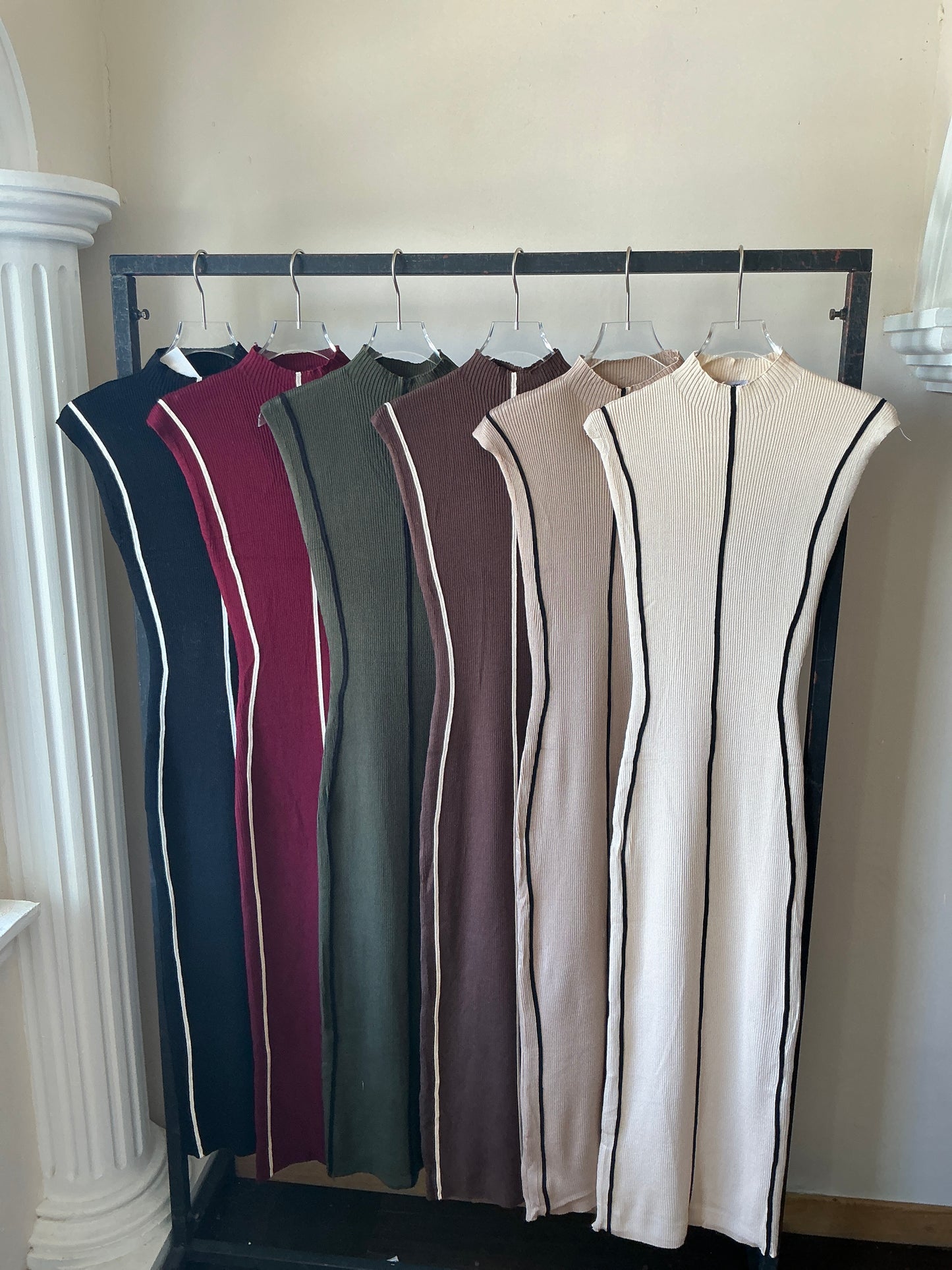 Vestido lápiz con líneas