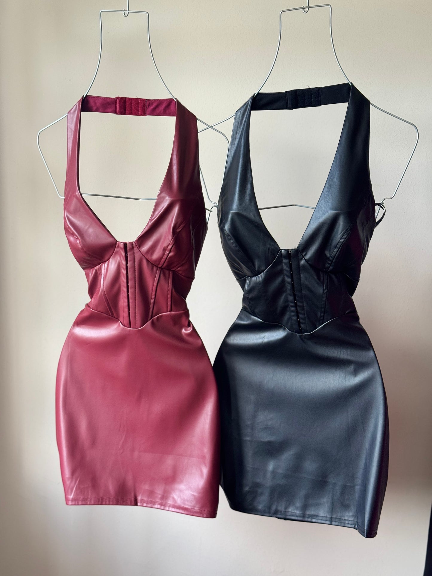 Vestido corset vinipiel