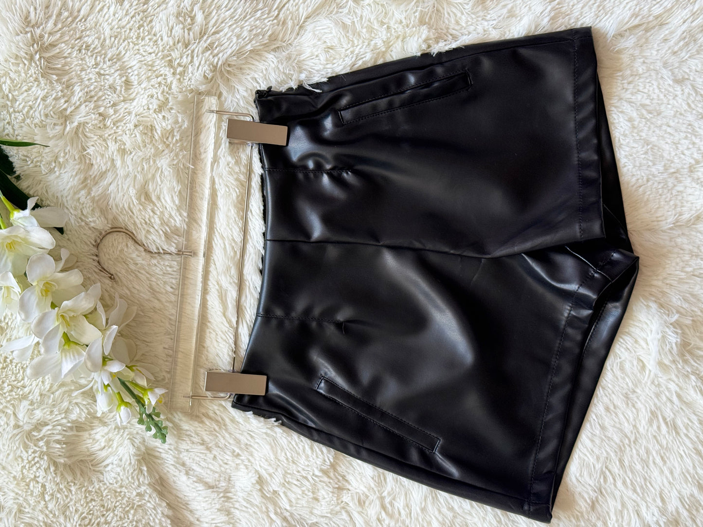 Short pinzas vinipiel