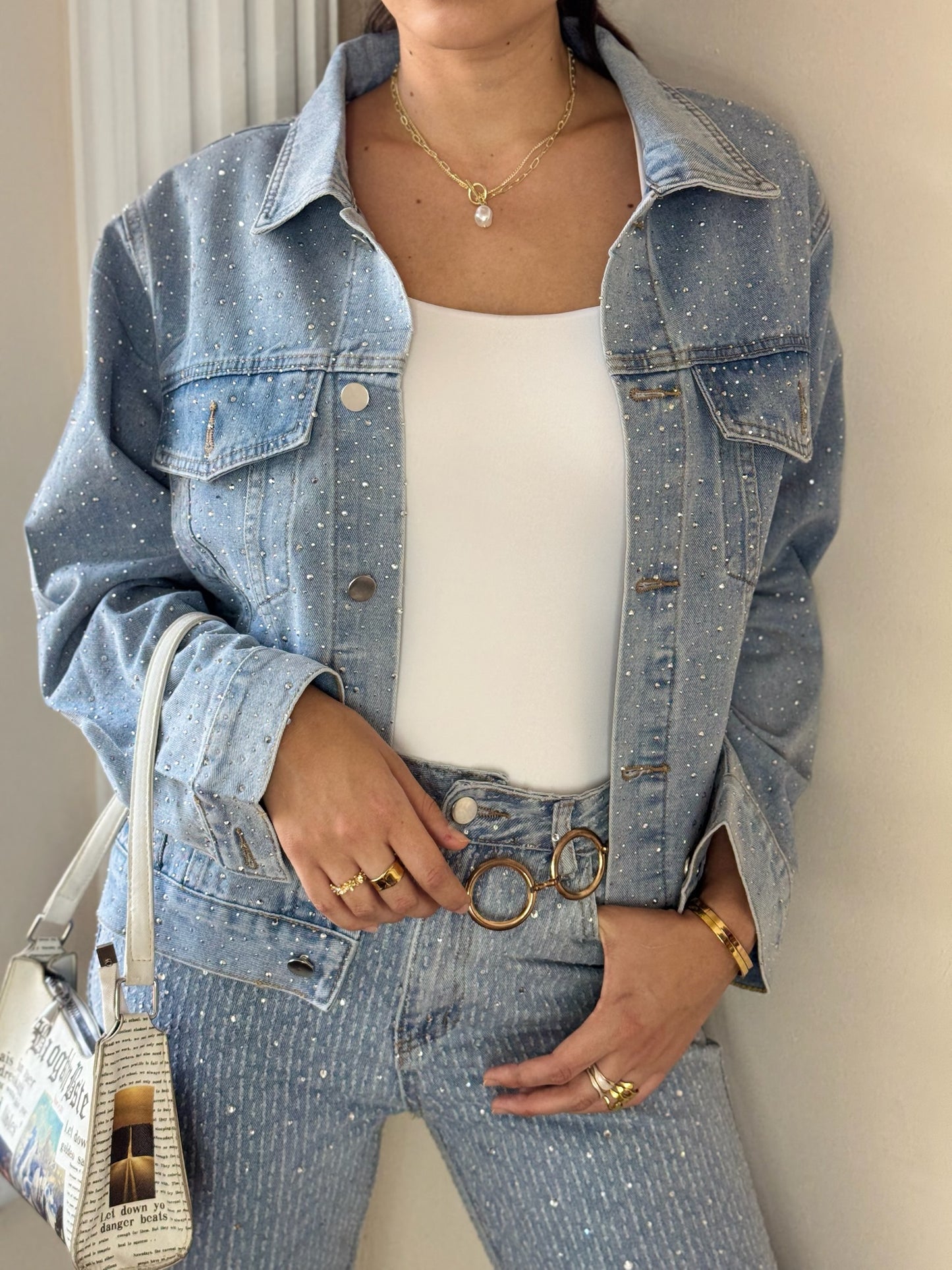 Chamarra denim de brillos