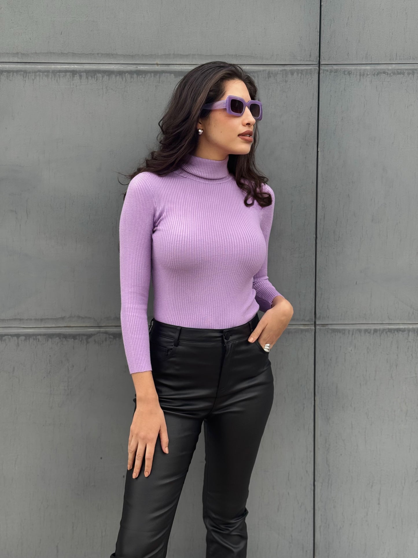 Blusa cuello alto tejida