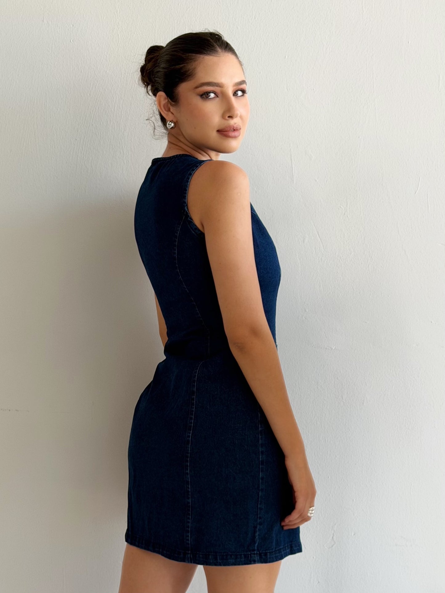 Vestido de mezclilla cuello redondo