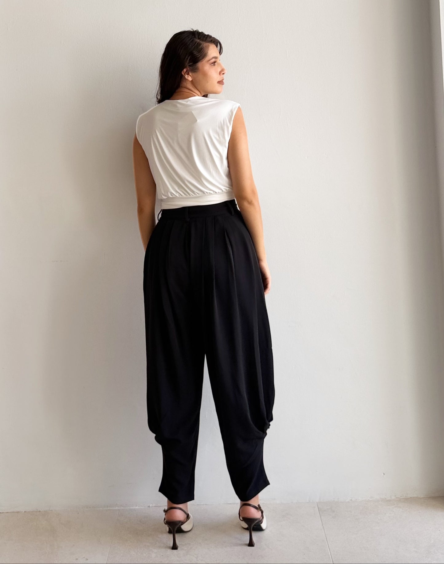 Pantalon Con Pinzas Drapeado