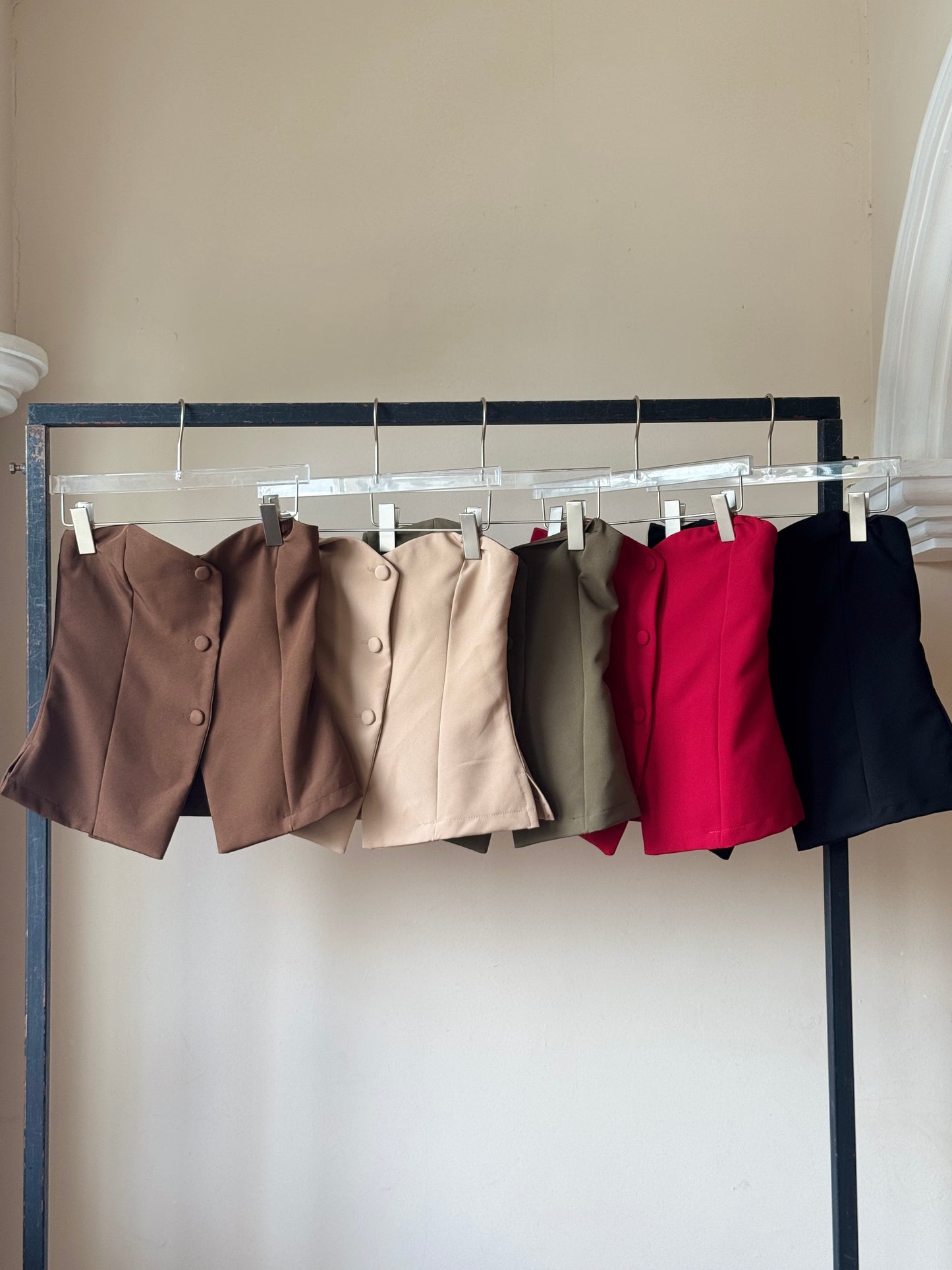 Blusa botones strapless