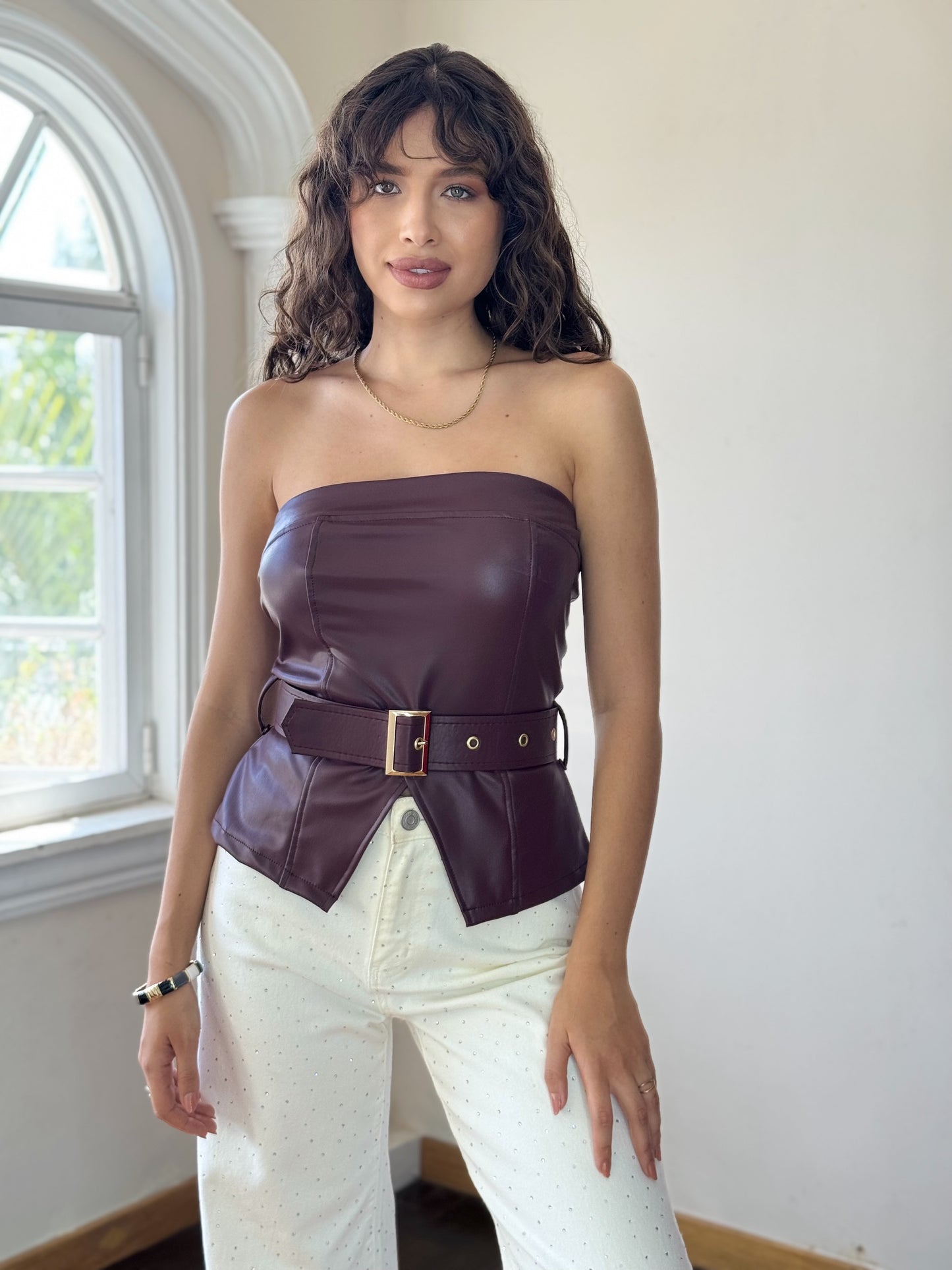 Top Strapless De Vinipiel Con cinturon