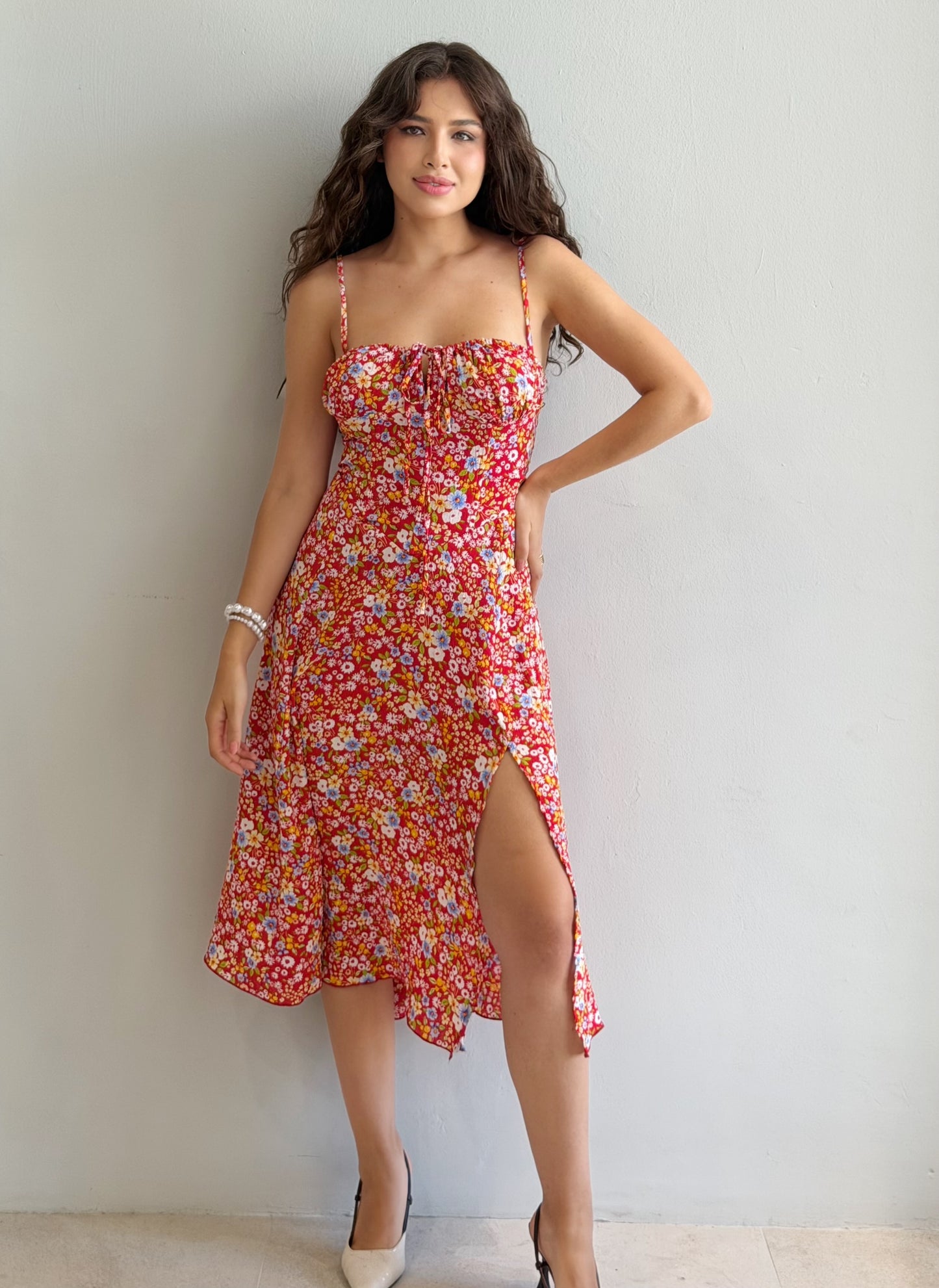 Vestido con corset de flores