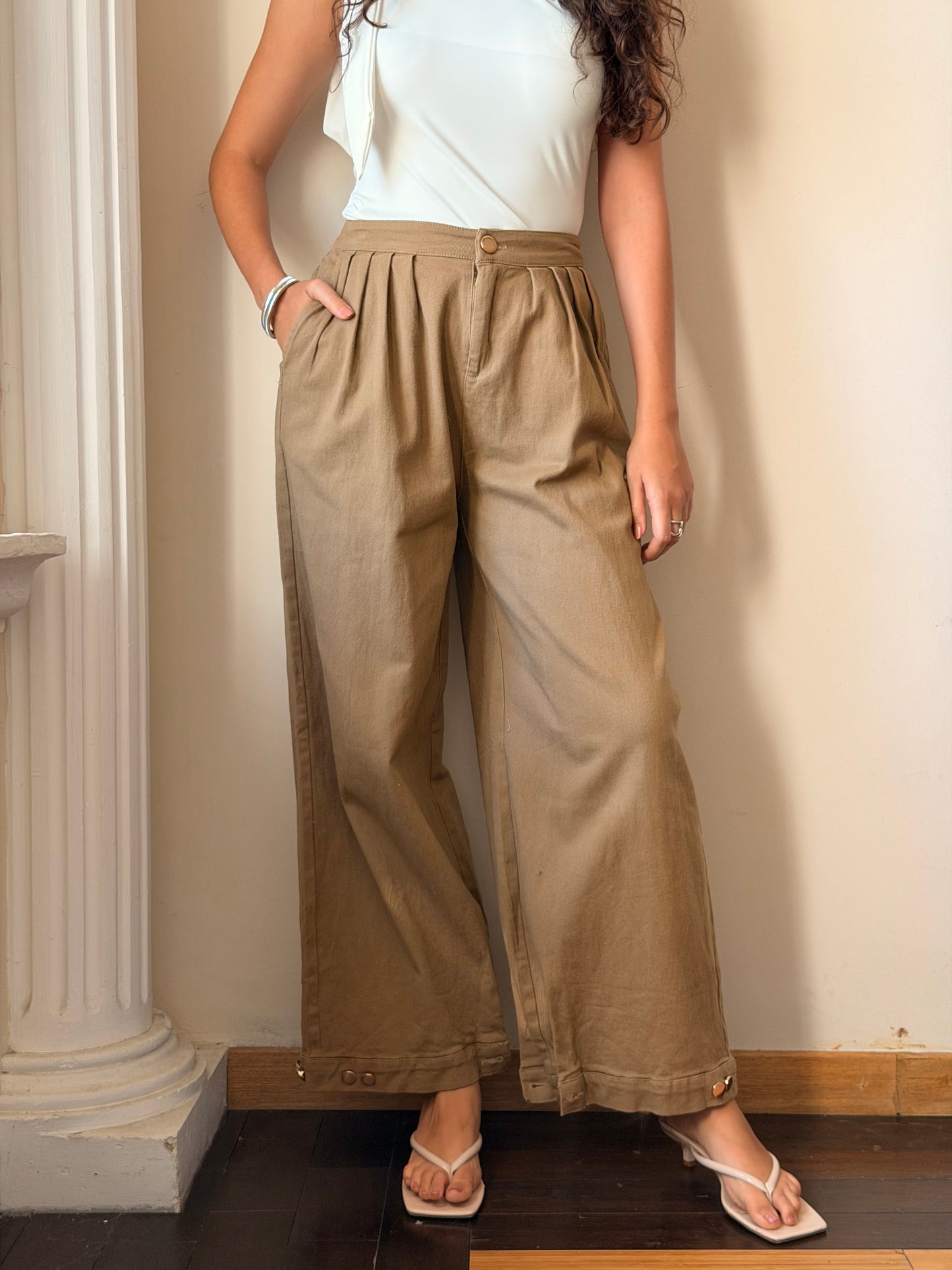 Pantalón de mezclilla drapeado
