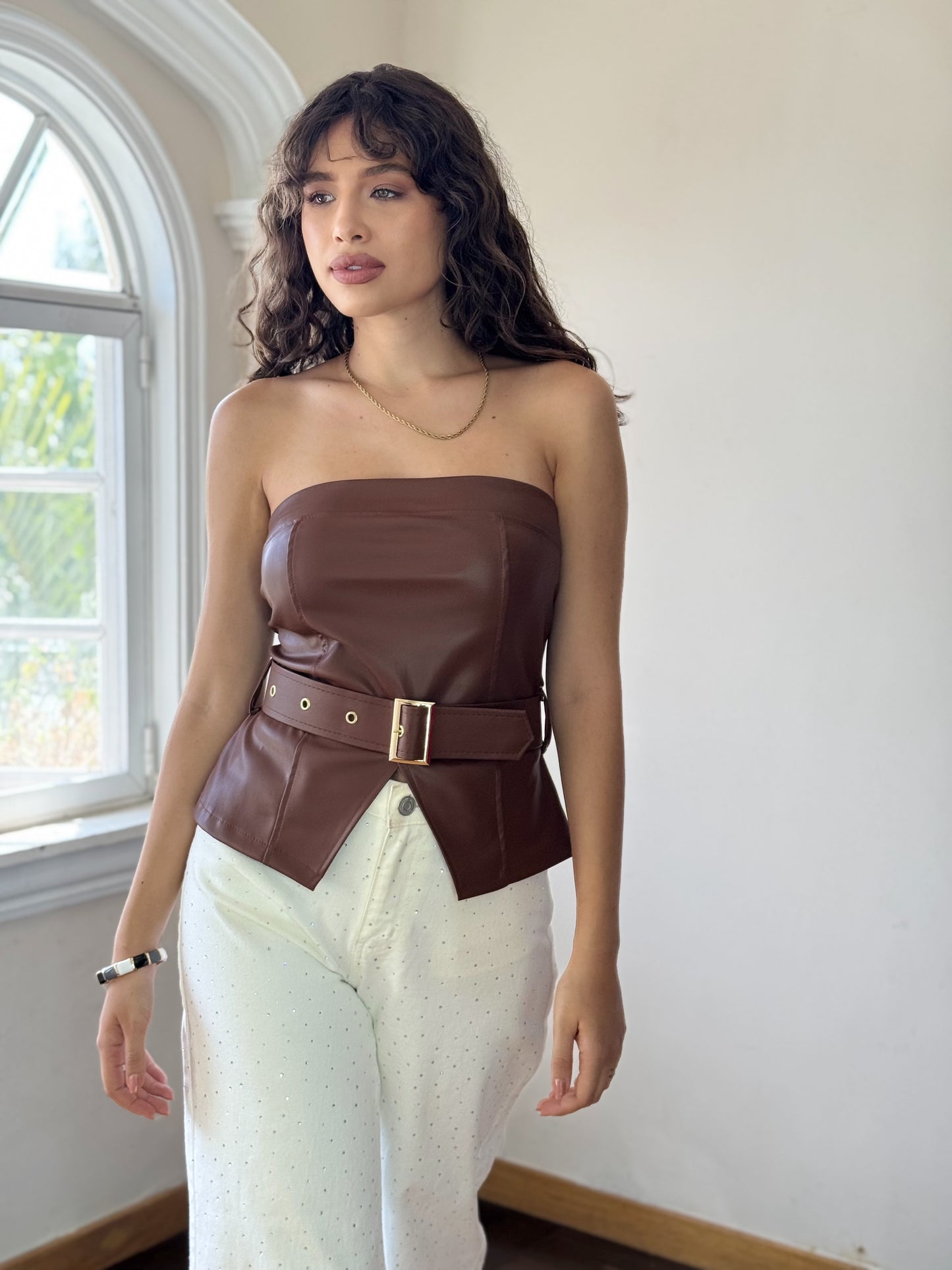 Top Strapless De Vinipiel Con cinturon