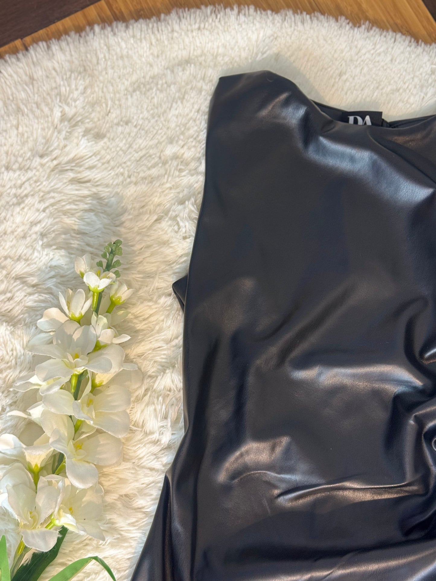 Vestido Cuello alto Vinipiel