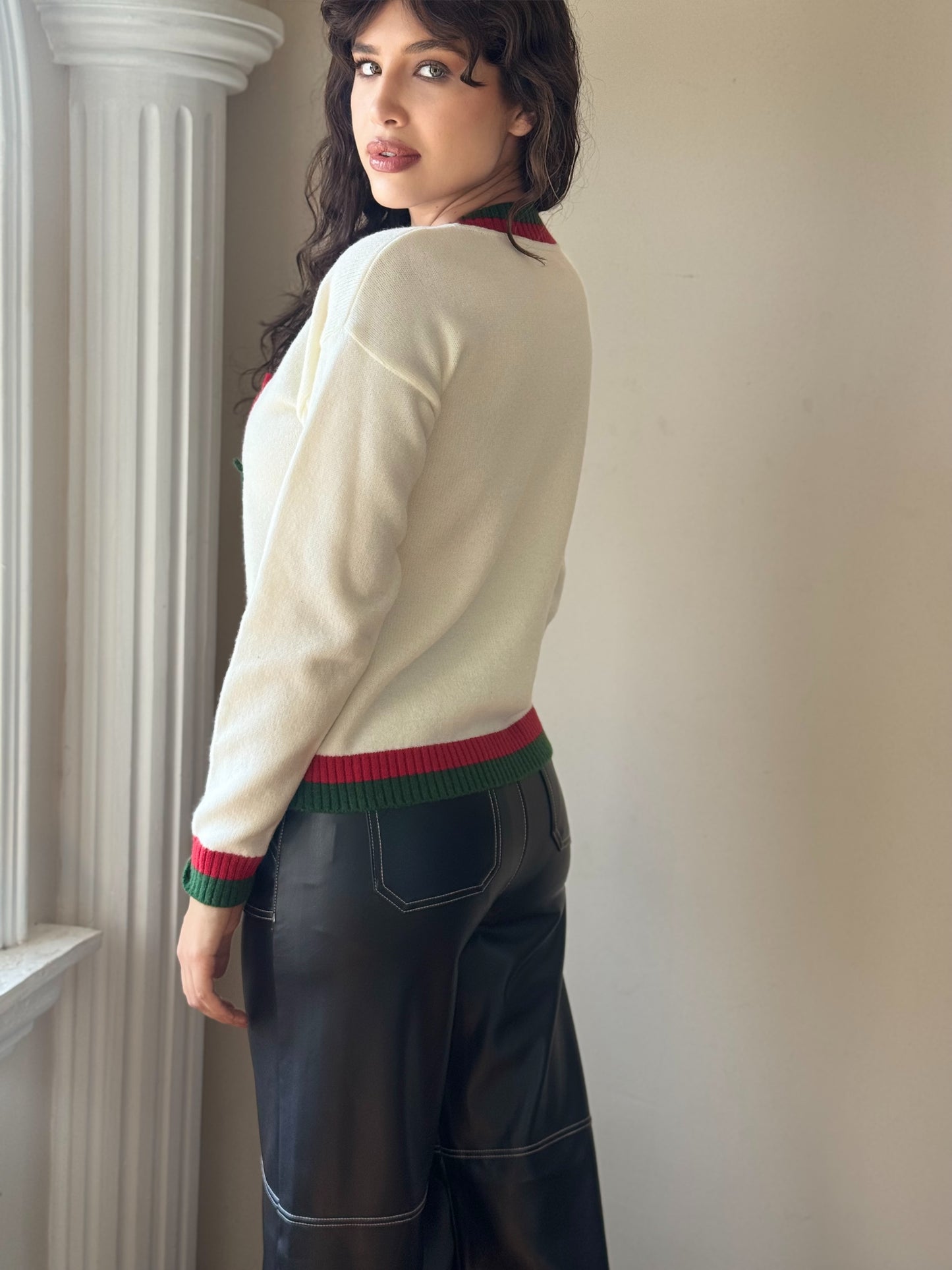 Suéter holly jolly navideño