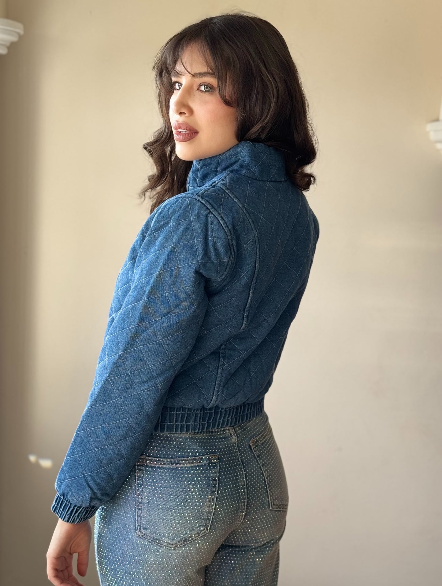 Chamarra capitonada de mezclilla