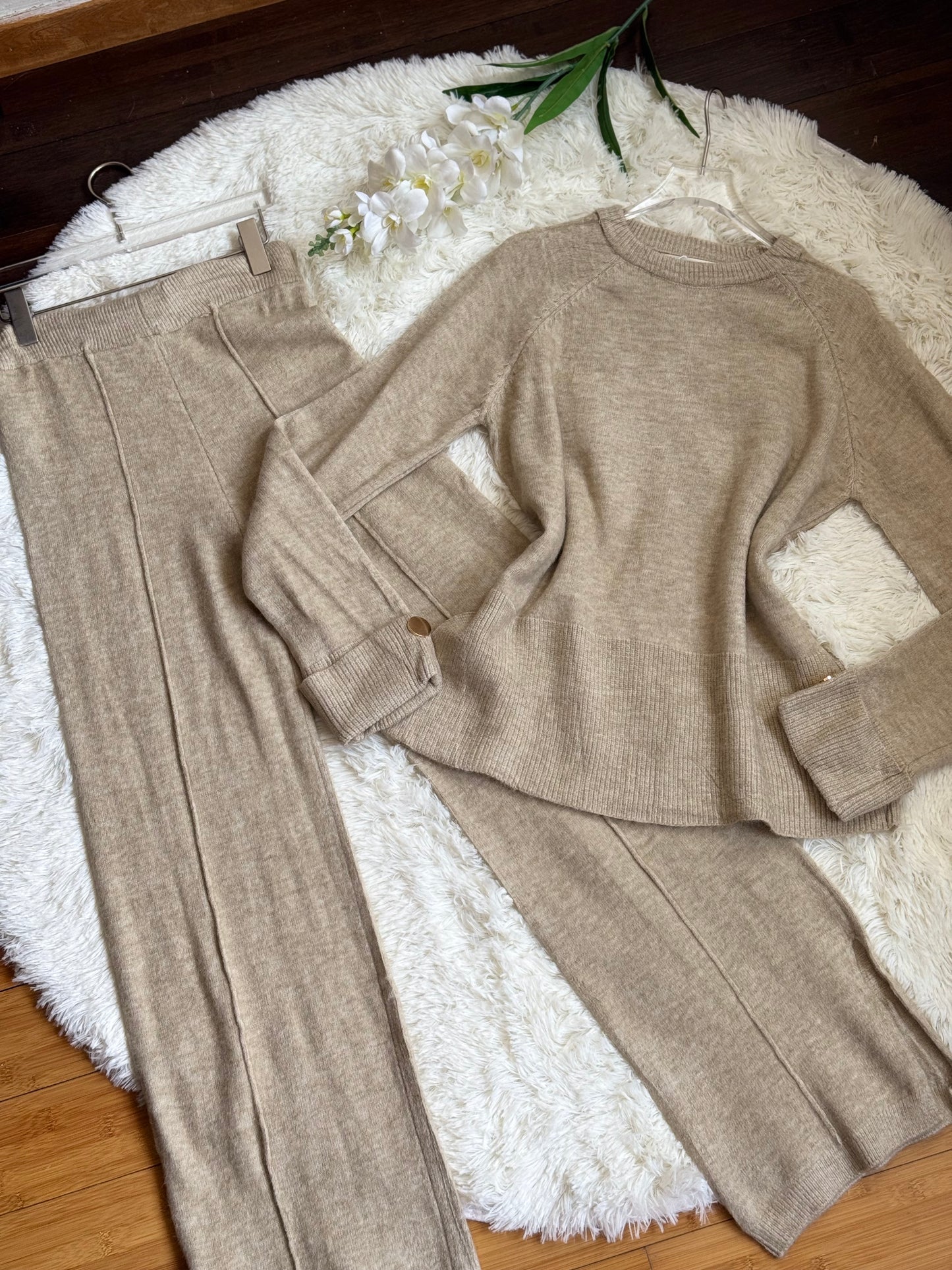 Conjunto tejido cuello redondo