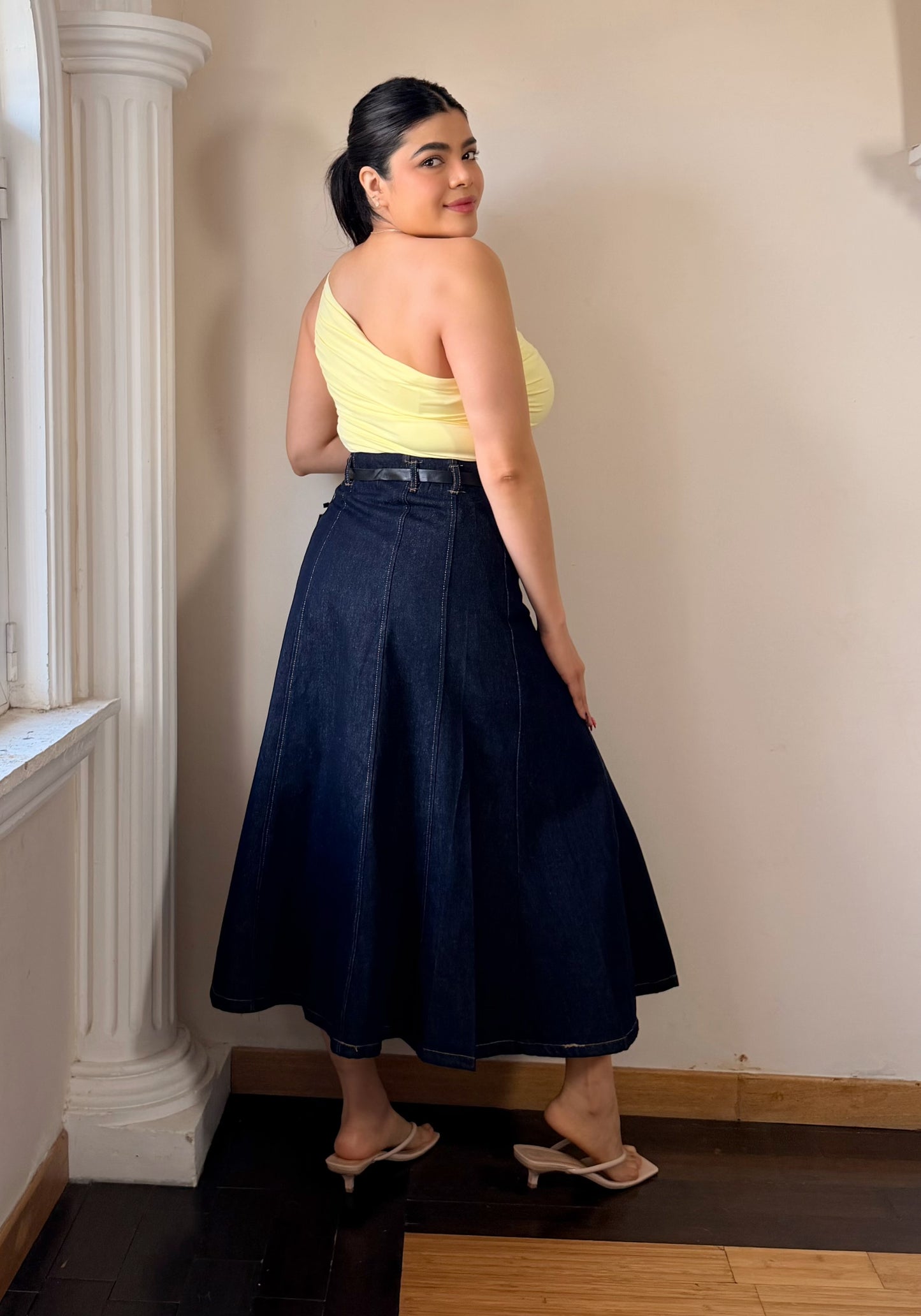 Falda Larga Corte A con cinturon