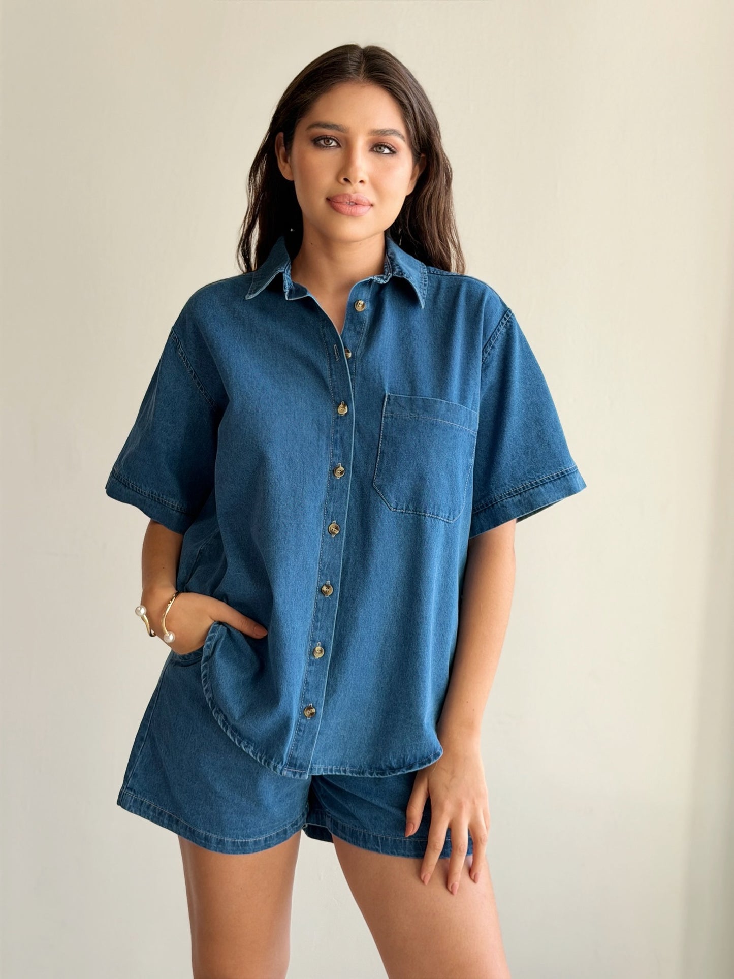 Conjunto Camisa con short de mezclilla