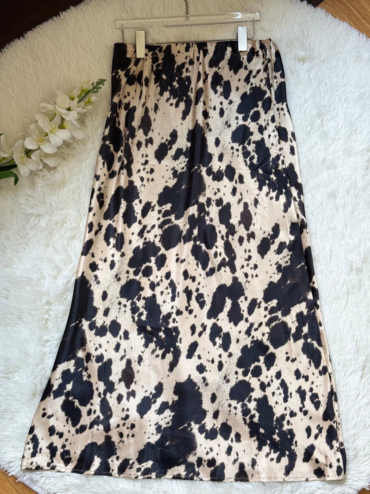 Falda de satin estampada vaca