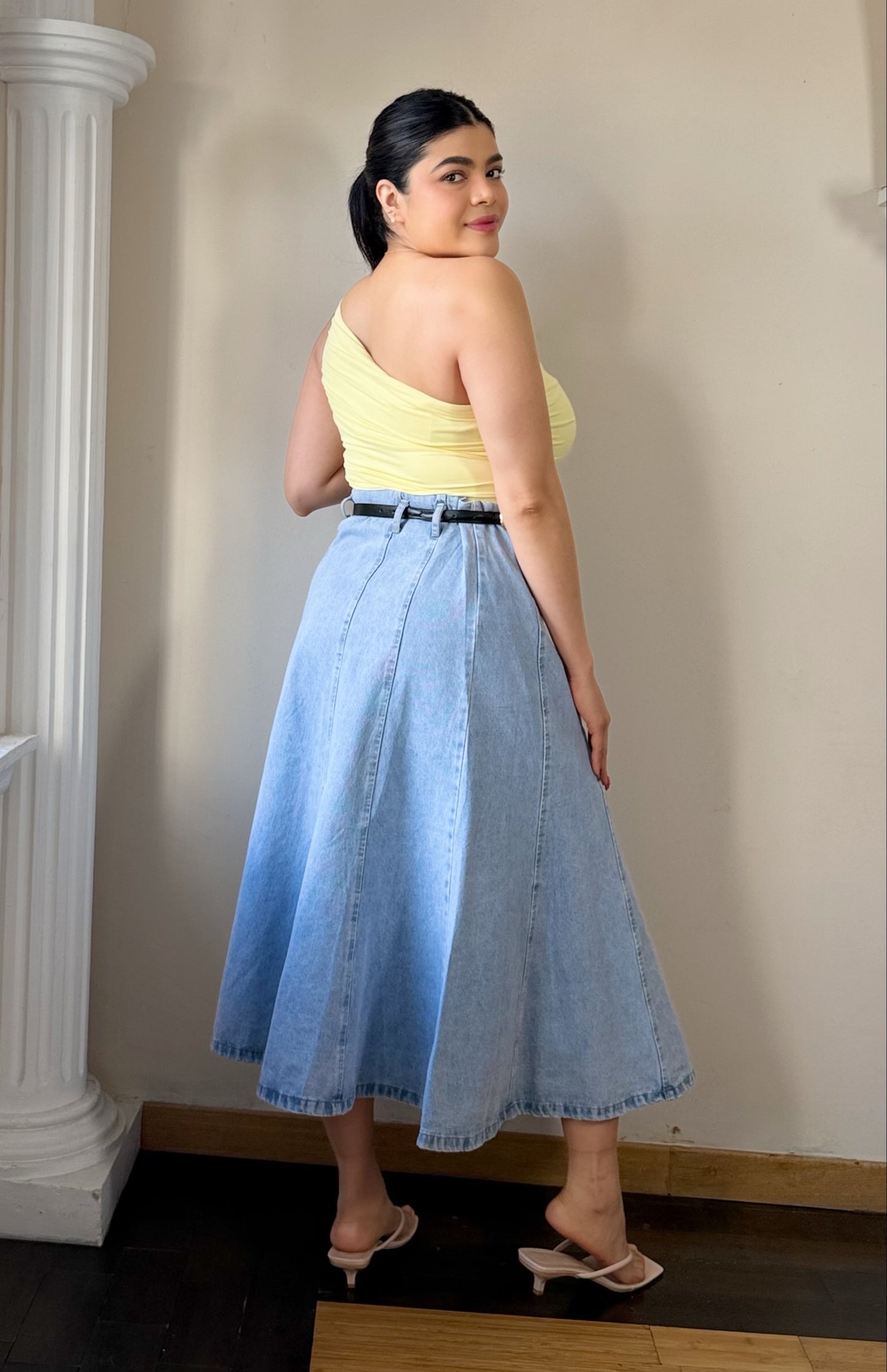 Falda Larga Corte A con cinturon