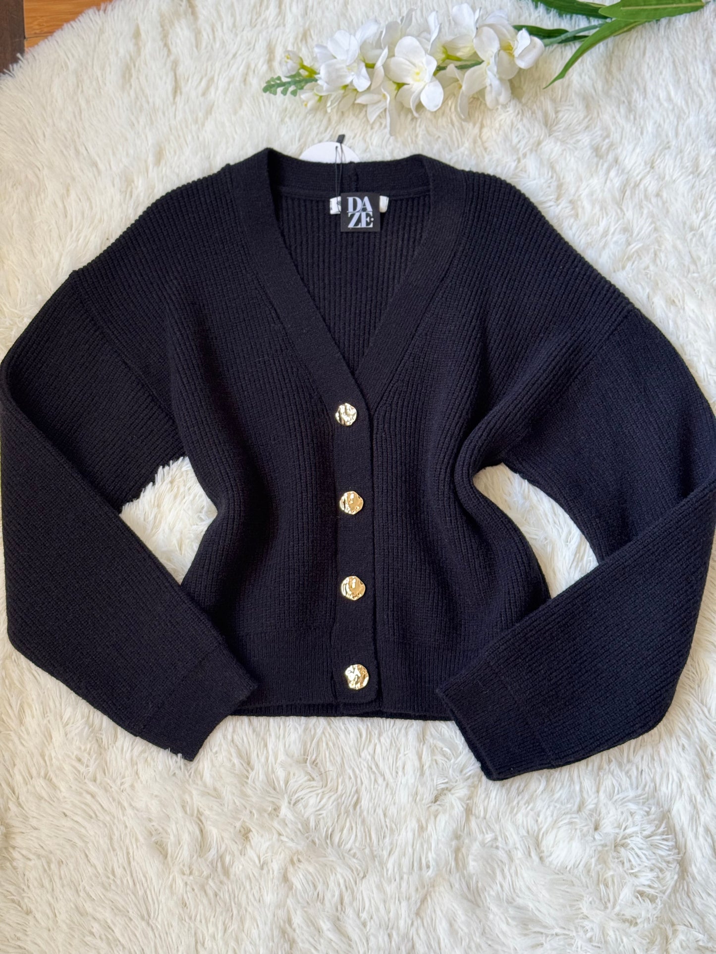 Cárdigan botones dorados