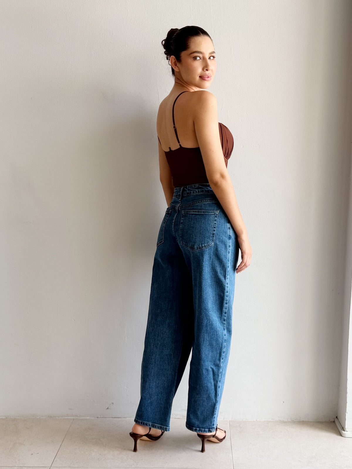 Pantalon Botones Barrel