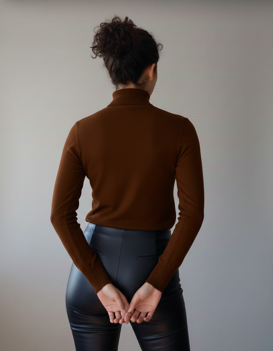 Blusa tejida cuello tortuga