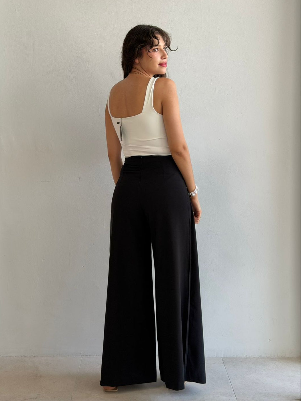 Pantalon Nudo Frontal