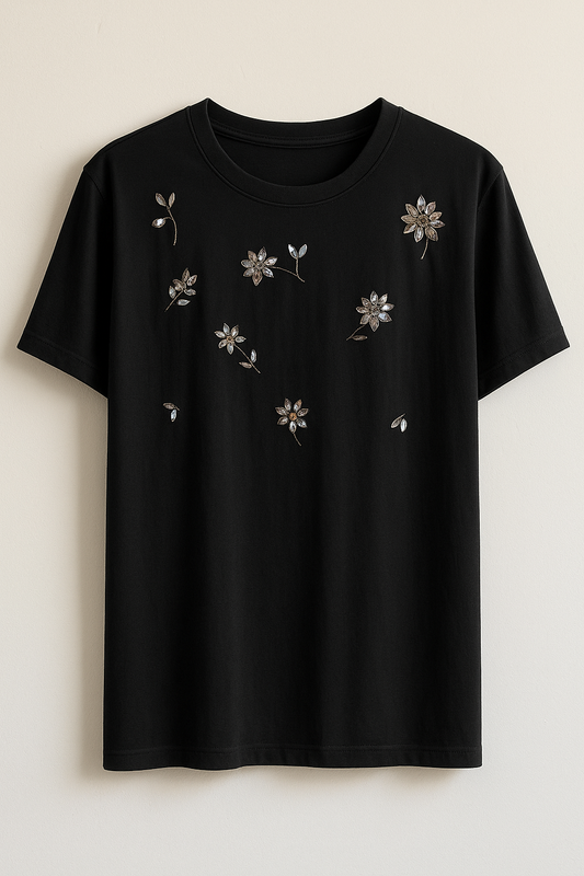Playera manga corta aplicación