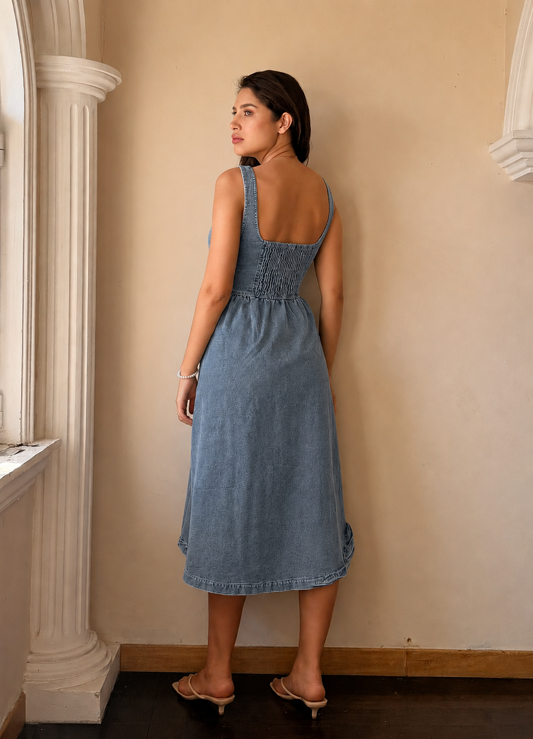 Vestido de tirantes de mezclilla con botones